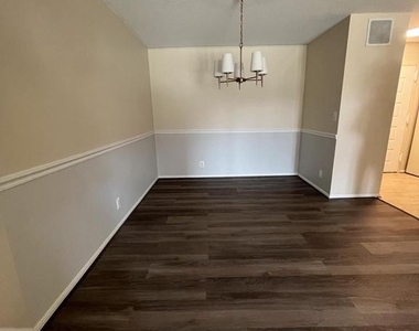 8350 Greensboro Drive - Photo Thumbnail 39