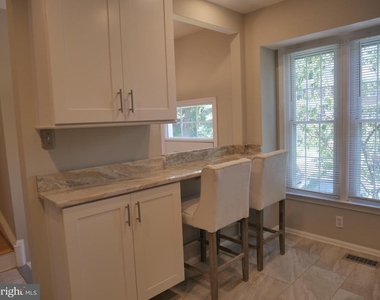 2774 Grovemore Lane - Photo Thumbnail 5