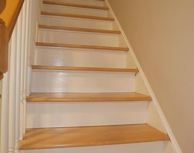 2774 Grovemore Lane - Photo Thumbnail 12