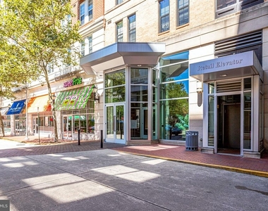 444 W Broad Street - Photo Thumbnail 18