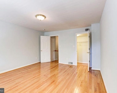 1121 Prince Street - Photo Thumbnail 16