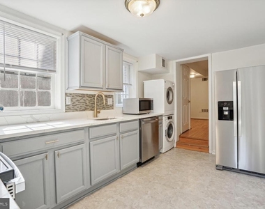 1121 Prince Street - Photo Thumbnail 7