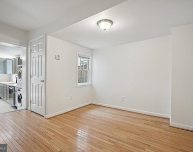 1121 Prince Street - Photo Thumbnail 6