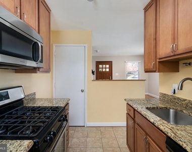 4428 Vermont Avenue - Photo Thumbnail 23