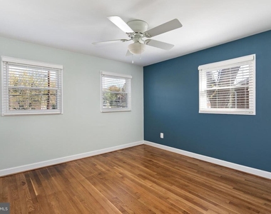 4428 Vermont Avenue - Photo Thumbnail 8