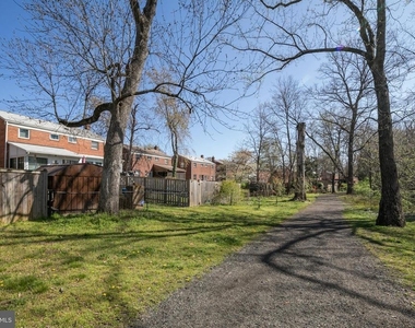 4428 Vermont Avenue - Photo Thumbnail 17