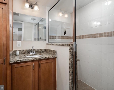 4428 Vermont Avenue - Photo Thumbnail 10