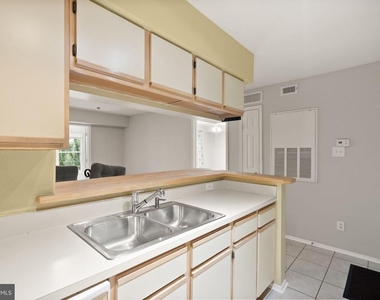 3313 Wyndham Circle - Photo Thumbnail 3
