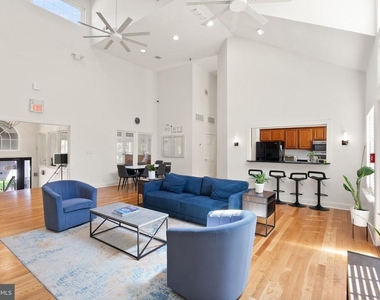 3313 Wyndham Circle - Photo Thumbnail 16