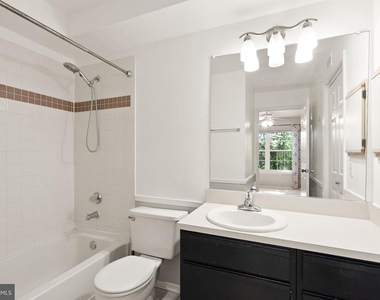 3313 Wyndham Circle - Photo Thumbnail 13