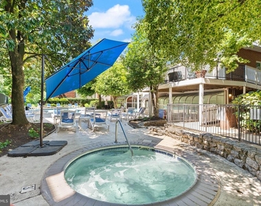 3313 Wyndham Circle - Photo Thumbnail 21