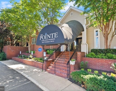 3313 Wyndham Circle - Photo Thumbnail 15