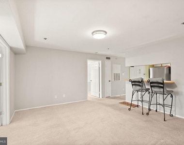 3313 Wyndham Circle - Photo Thumbnail 9