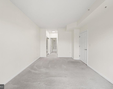 3101 N Hampton Drive - Photo Thumbnail 9