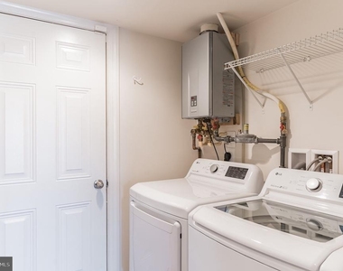 908 W Glebe Road - Photo Thumbnail 27
