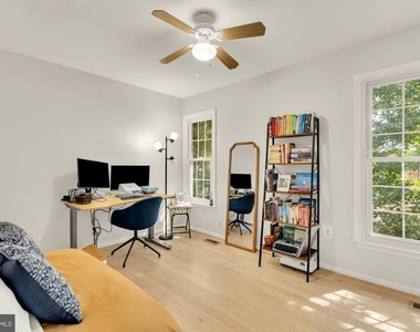 2536 S Walter Reed Drive - Photo Thumbnail 15