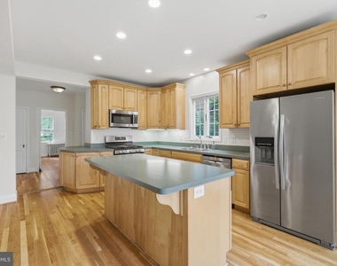 4403 19th Street N - Photo Thumbnail 16
