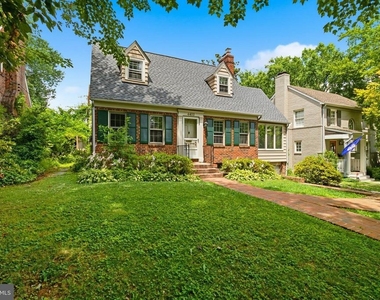4403 19th Street N - Photo Thumbnail 1