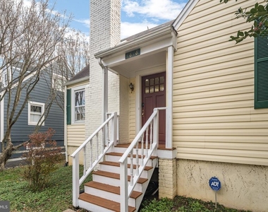 4818 22nd Road N - Photo Thumbnail 11
