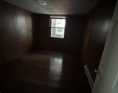 131 Schuylkill Avenue - Photo Thumbnail 4