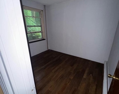 131 Schuylkill Avenue - Photo Thumbnail 7