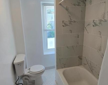 129 Ripka Street - Photo Thumbnail 11