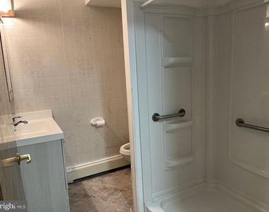 2817 Nestling Road - Photo Thumbnail 10