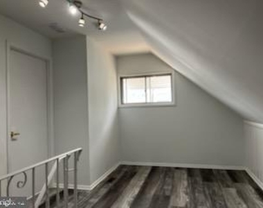 2817 Nestling Road - Photo Thumbnail 12
