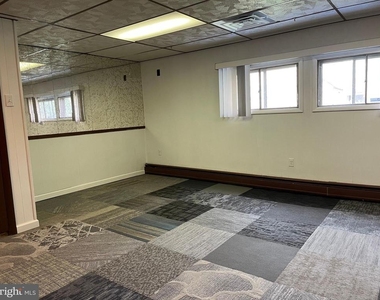 2817 Nestling Road - Photo Thumbnail 9