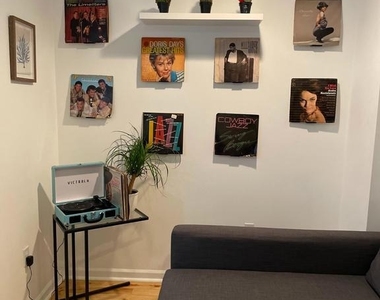 217 W Girard Avenue - Photo Thumbnail 29