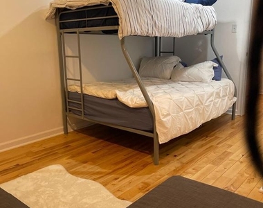 217 W Girard Avenue - Photo Thumbnail 30