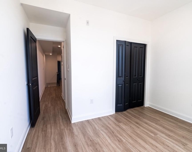 3140 W Diamond Street - Photo Thumbnail 8