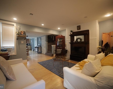 908 New Market Street - Photo Thumbnail 15