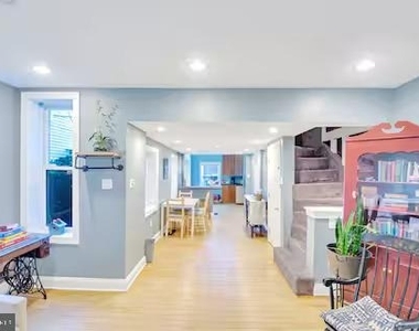 908 New Market Street - Photo Thumbnail 8