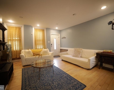 908 New Market Street - Photo Thumbnail 14
