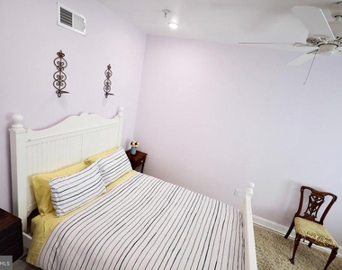 2005 N Mascher Street - Photo Thumbnail 32