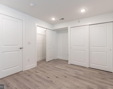 1423 N 8th Street - Photo Thumbnail 15