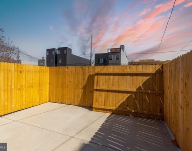 1423 N 8th Street - Photo Thumbnail 30