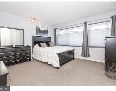 2301 Cherry Street - Photo Thumbnail 12