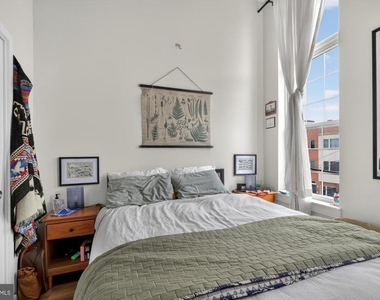2045 Trenton Avenue - Photo Thumbnail 13