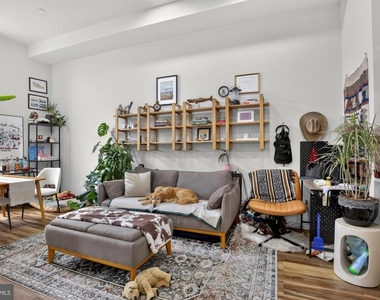 2045 Trenton Avenue - Photo Thumbnail 7