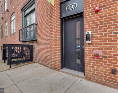 2045 Trenton Avenue - Photo Thumbnail 20