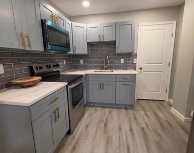 4917 Reno Street - Photo Thumbnail 8