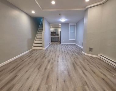 4917 Reno Street - Photo Thumbnail 9