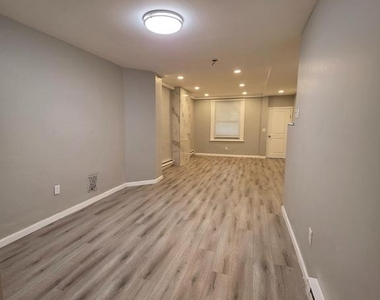 4917 Reno Street - Photo Thumbnail 4