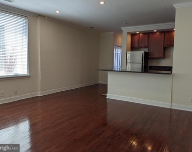627 N 18th Street - Photo Thumbnail 6
