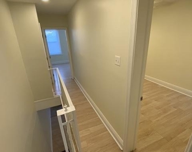 3112 W Gordon Street - Photo Thumbnail 9