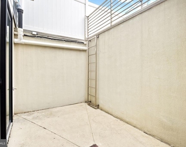 1004 S 17th Street - Photo Thumbnail 23