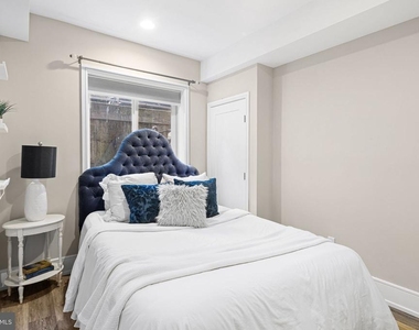 1004 S 17th Street - Photo Thumbnail 17