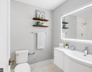 1004 S 17th Street - Photo Thumbnail 15